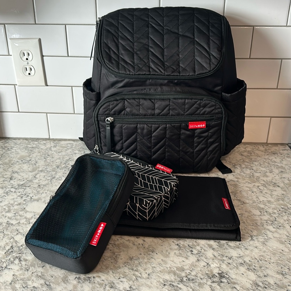 Skip Hop Forma Black Quilted Diaper Bag